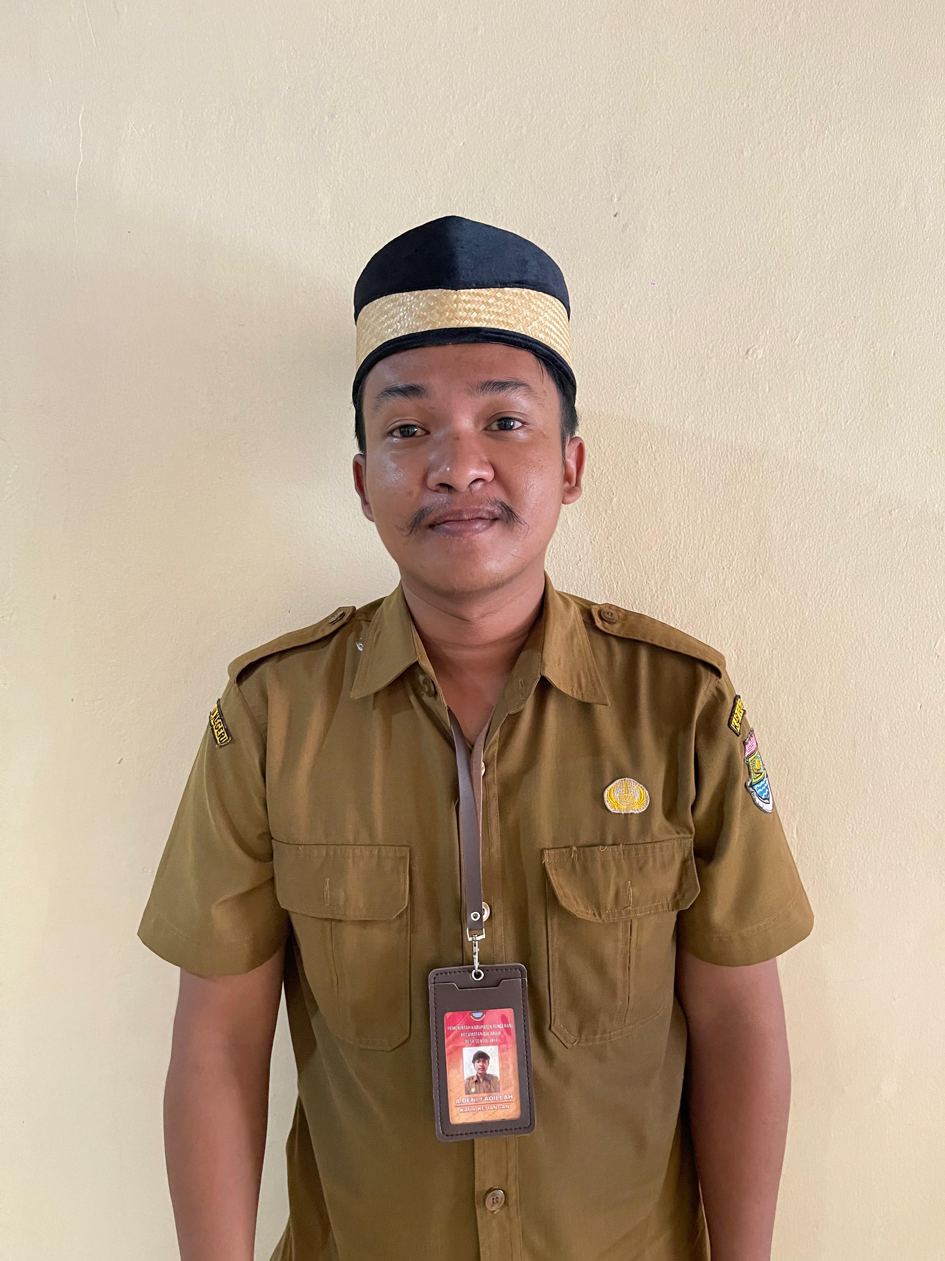 Ahmad Deni Fdillah, S.M